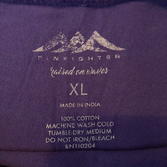 Tee Bundle + Surprise Tee - Picture 7 of 7